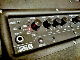 In pictures: Blackstar ID:Core Stereo 10 unboxed