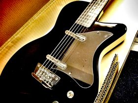 In pictures: Danelectro '56 Baritone unboxed