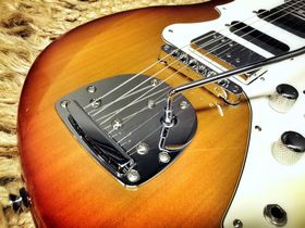 In pictures: DiVill by Italia F100 unboxed