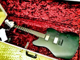 In pictures: Fender Jim Root Jazzmaster unboxed