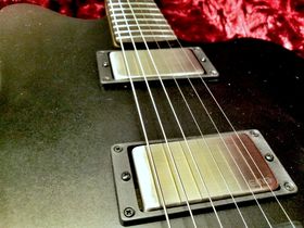 In pictures: Fender Jim Root Jazzmaster unboxed