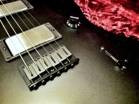 In pictures: Fender Jim Root Jazzmaster unboxed