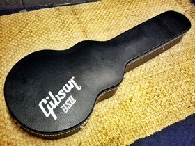 In pictures: Gibson 2014 Les Paul Futura unboxed