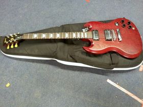 In pictures: Gibson SG '60s Tribute with Min-ETune unboxed