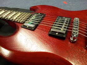 In pictures: Gibson SG '60s Tribute with Min-ETune unboxed
