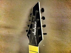 In pictures: Jackson Pro Series DKA8 Dinky unboxed