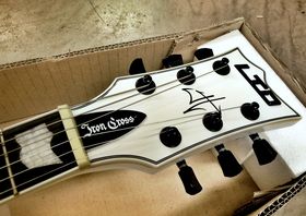 In pictures: LTD Kirk Hammett KH-WZ White Zombie & James Hetfield Iron Cross SW unboxed