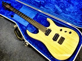 In pictures: Sabre Syren 6 unboxed