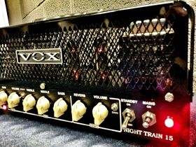 In pictures: Vox Night Train NT15H-G2 unboxed