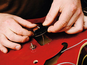 How to change the pickups on a Gibson ES-335 style guitar