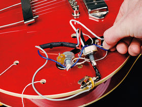 How to change the pickups on a Gibson ES-335 style guitar
