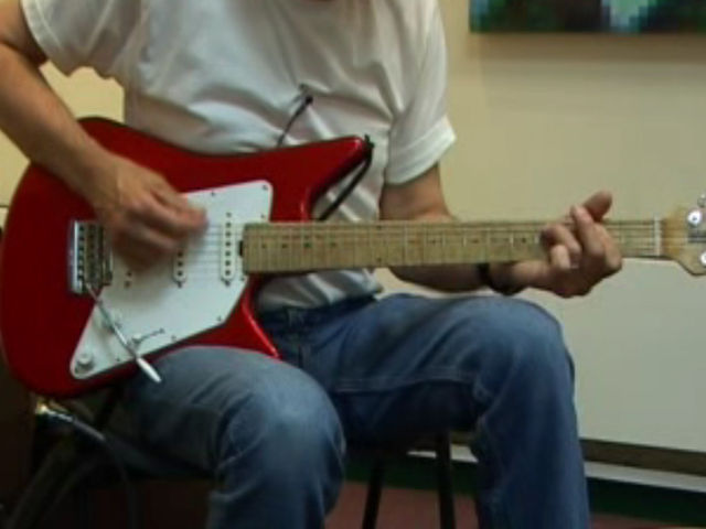 Albert Lee on chord bends Albert Lee creates a lap-steel type effect from bending strings within chords