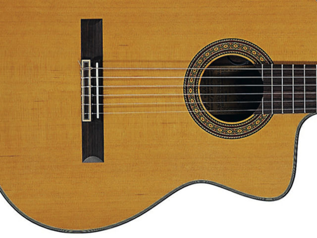 Takamine TC132SC sounds, pros and cons
