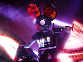 Get the sound of Deadmau5's The Veldt