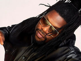 Get the sound of Soul II Soul's Back To Life
