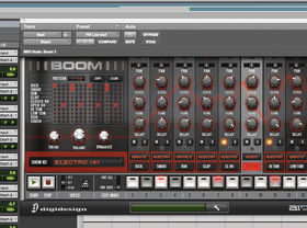 Layering bass sounds with Tomy DeClerque