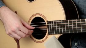 10 fundamental fingerstyle patterns: part 1