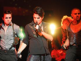 American Idol's Adam Lambert covers Metallica's Enter Sandman