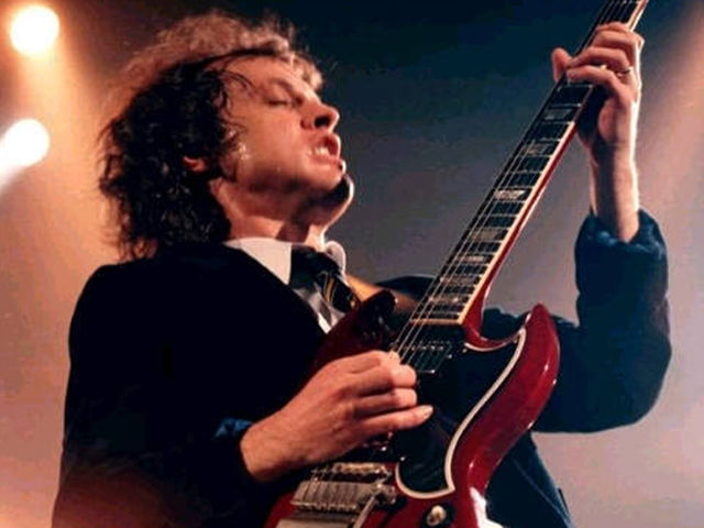 Angus Young: little and  loud