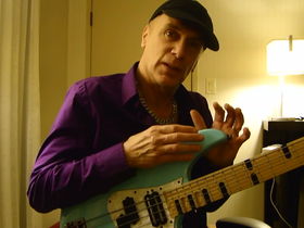 NAMM 2011 VIDEO: Billy Sheehan on his new Yamaha Attitude III bass