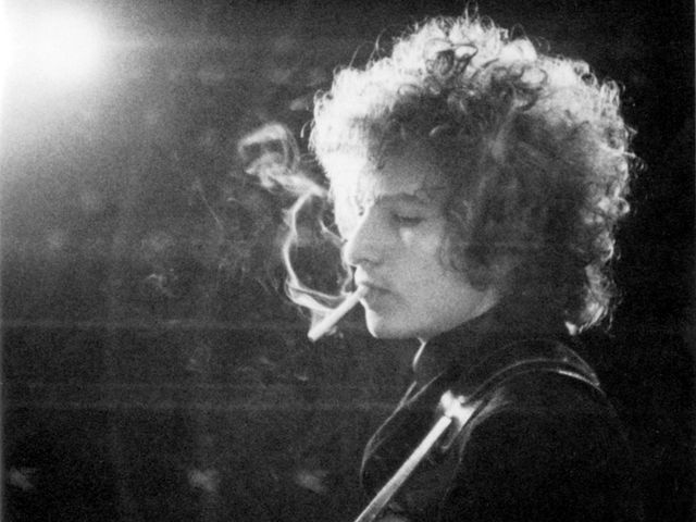 Bob Dylan: capable of stringing a word or two together.