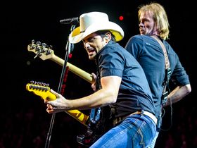Brad Paisley talks Telecasters, recording, George Harrison and playing the UK