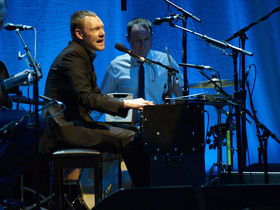 David Gray talks production, atmospherics and his new album, Mutineers