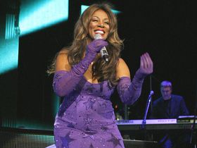 Donna Summer dies at 63