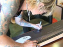 VIDEO: Signal's Duff McKagan Fender snowboard bass