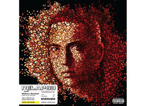 Eminem scores biggest debut of 2009 with Relapse