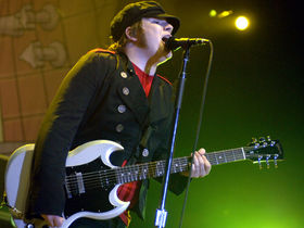 Patrick Stump falls out of Fall Out Boy