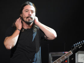 Foo Fighters cover Pink Floyd, McCartney, Prince on new album
