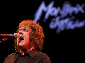 Guitar legend Gary Moore dies at age 58