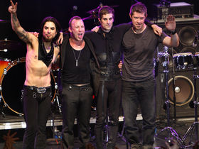 Jane's Addiction's Eric Avery quits, Duff McKagan rumored in