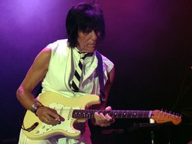 Jeff Beck live webcast tonight