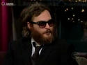 Video: Joaquin Phoenix fights heckler at gig