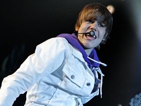 Justin Bieber slowed down 800% is ambient masterpiece