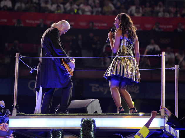Page performing with Lewis at the Beijing closing ceremony