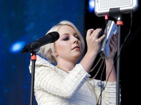 Little Boots makes laser harp, releases iPhone app