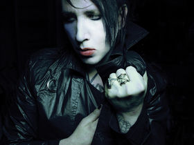 How to play Marilyn Manson - No Reflection riff
