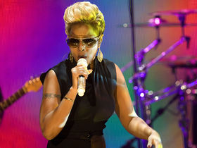 Zeppelin's Stairway To Heaven, Whole Lotta Love covered by Mary J Blige