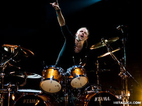 Metallica to ditch major labels?