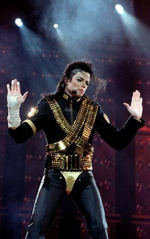 michael-jackson4-corbis-303-100-303-70.jpg