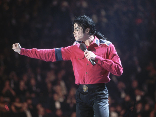 Michael Jackson performing at the pre-inaugural gala in 1993