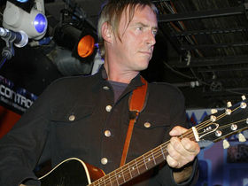 Classic interview: Paul Weller talks acoustic guitar, 2002