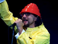 VIDEO: Pearl Jam as Devo? Believe it!
