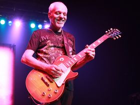 Peter Frampton talks Hummingbird In A Box, new Guitar Circus tour