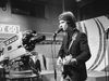 A younger Ray Davies performs on for British TV