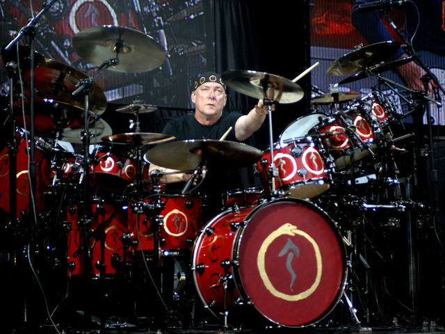 Rush perform in Mountain View blank