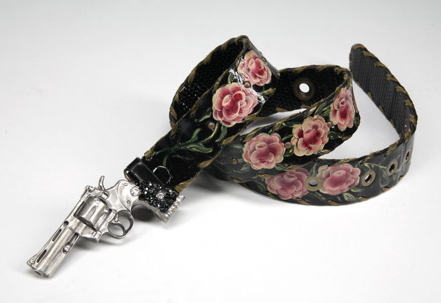 Lot 365: Slash-worn Rockin' Couture belt